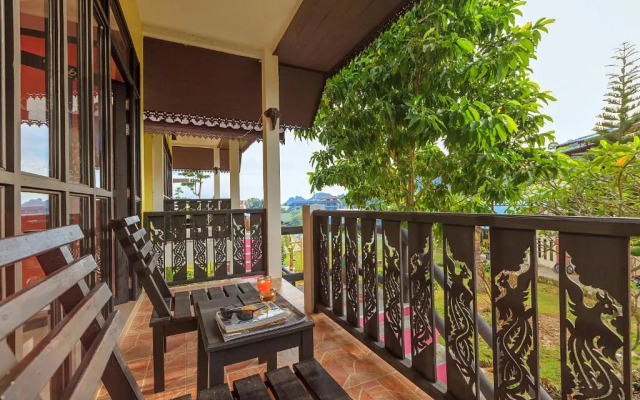 Phi Phi Chang Grand Resort & Spa