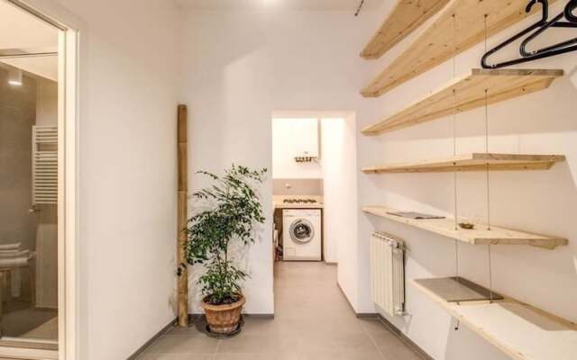Trastevere budget studio