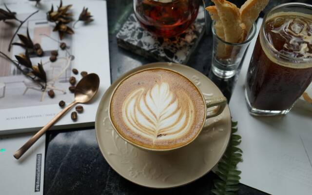 Nihao Cafe Hotel
