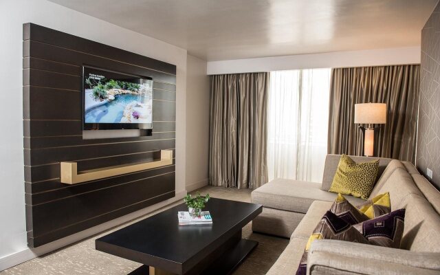 Renaissance Panama City Hotel