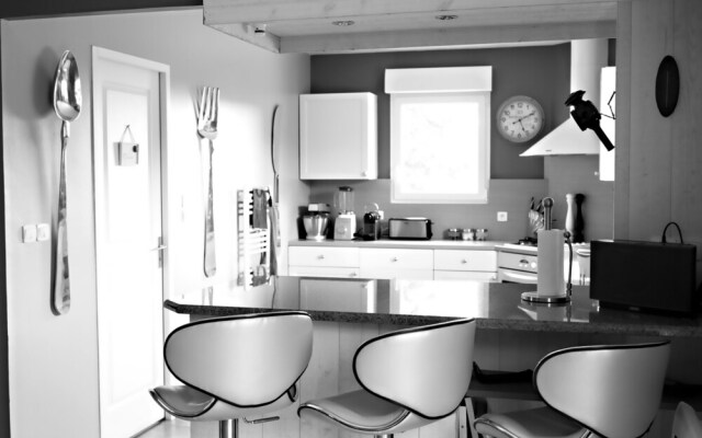 ZenBreak - Charming House in Neuvy