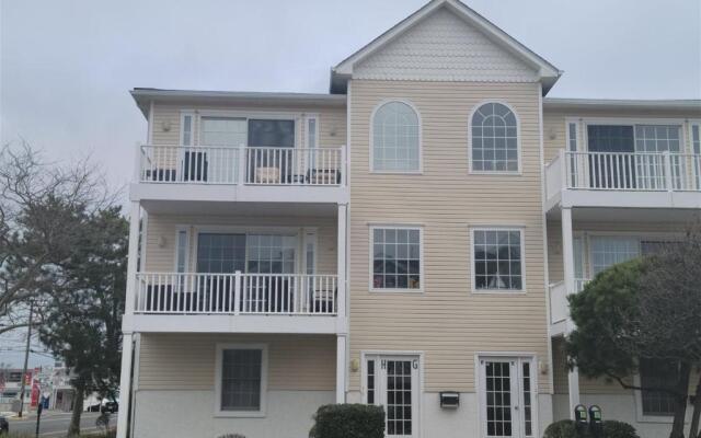 Ww301 East Leaming Ave-h
