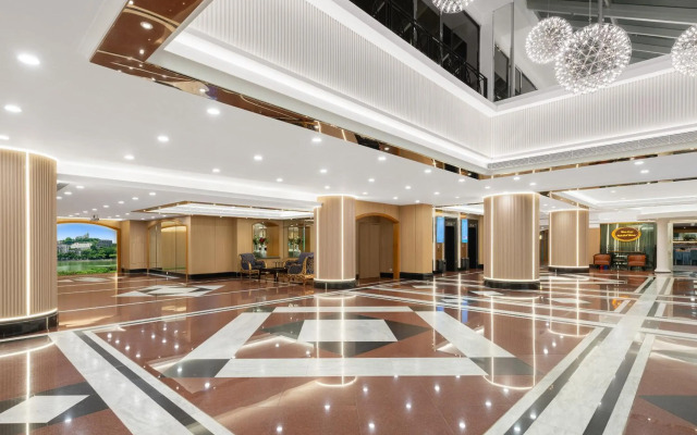 Riviera Hotel Macau
