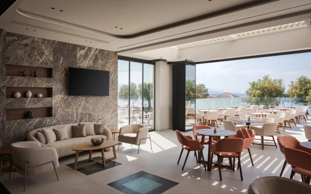Avant Blue Boutique Hotel