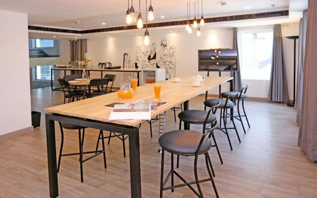 OYO Townhouse 015 Lajpat Nagar