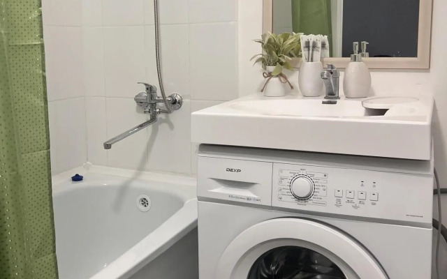 Апартаменты на улице Академика Ландау 49