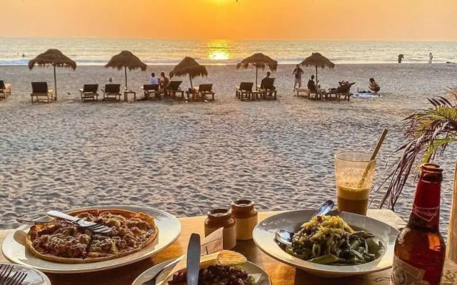 Arambol Hospitality Red Rock
