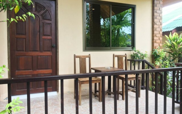 Tanamas House