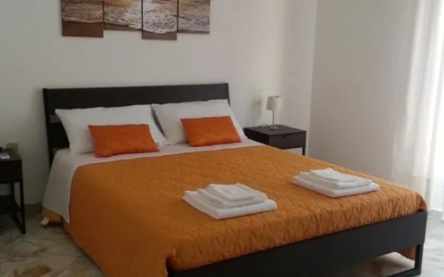 La Via del Mare - Acireale Centro storico