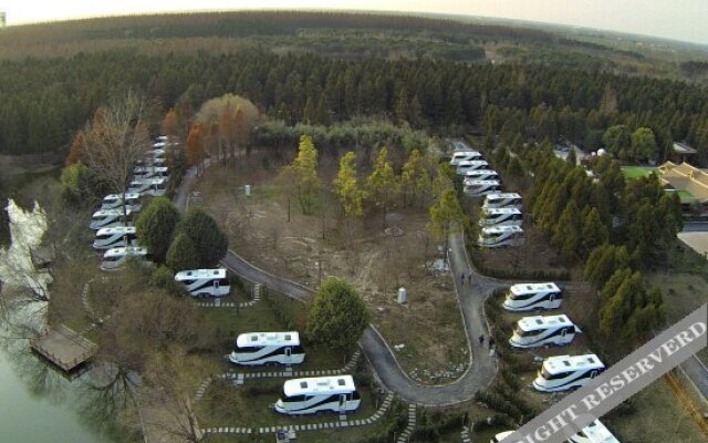 Dongping National Forest Park Rv Camp