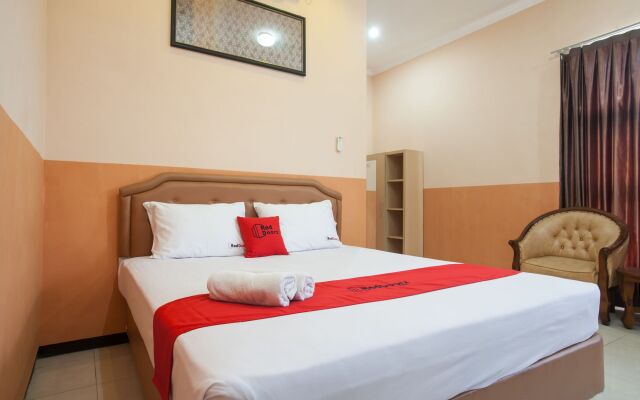 RedDoorz @ Rampal