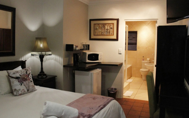 Amani Guest Lodge
