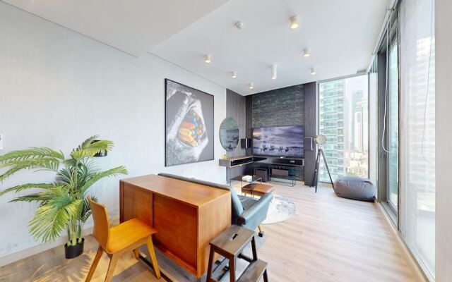Primestay - LIV 1BR Marina View - Dubai