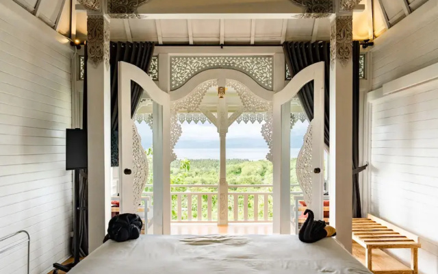 Mambo Hill Resort