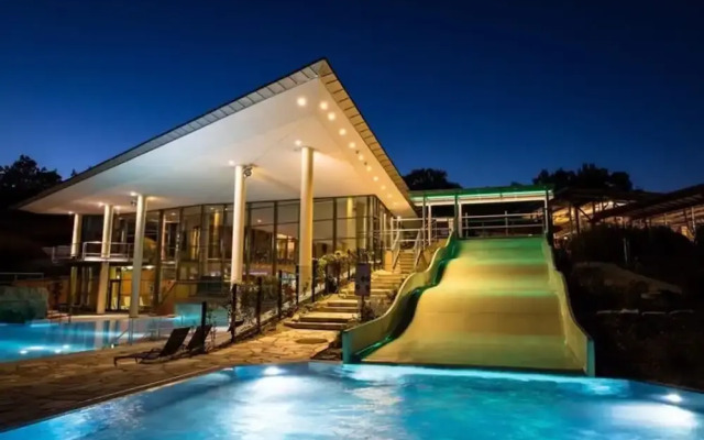 Shared Pool and Sauna, Mistelgau-obernsees