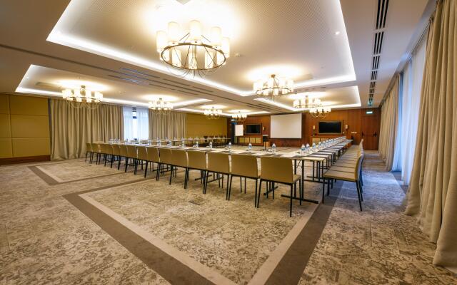 Hotel Crowne Plaza Borjomi by IHG