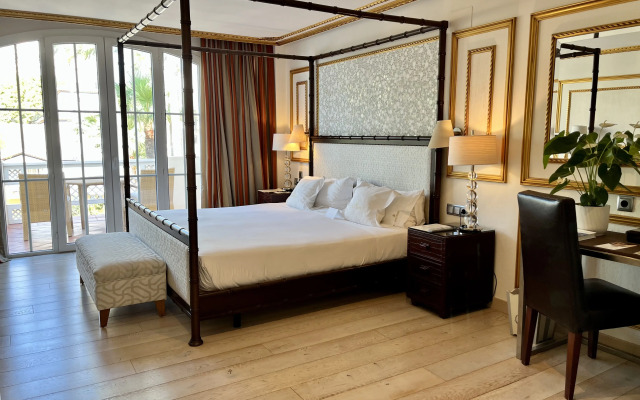 Las Dunas Grand Luxury Hotel