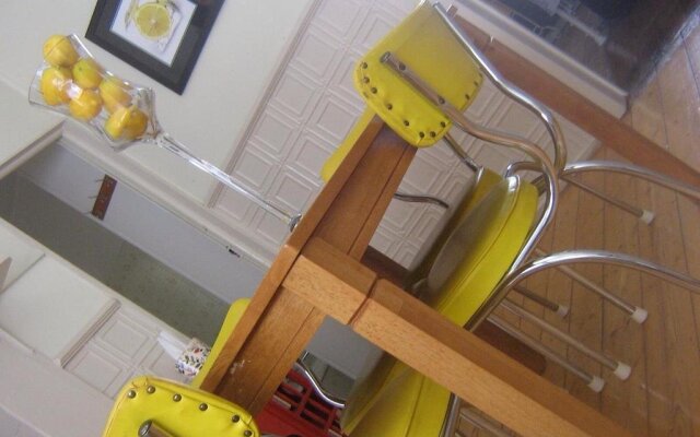 Lemon Cottage