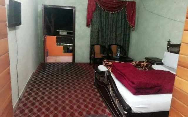 Hotel Four Star