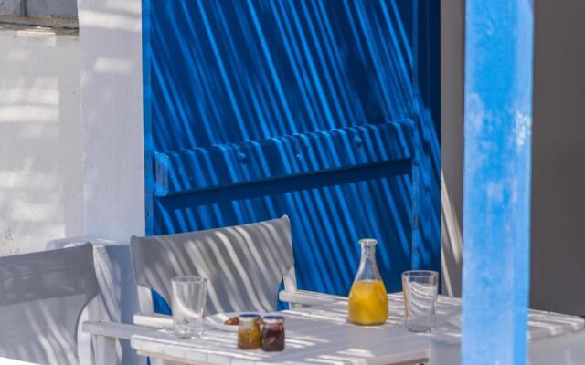 Almera Sea View Boat House