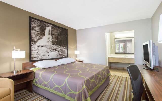 Super 8 by Wyndham Wytheville