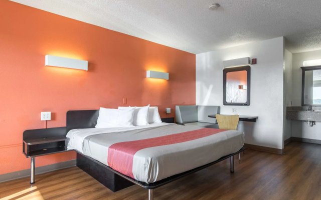 Motel 6 Concord - Kannapolis