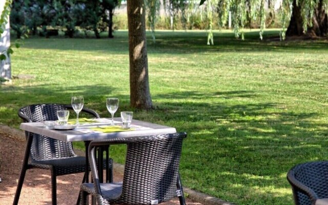 Hotel Restaurant Platanes