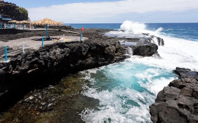 HomeLike Sea Front Charco Azul Pool Aprt