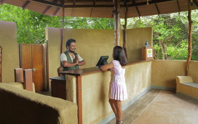 Leopard Nest - Glamping in Yala