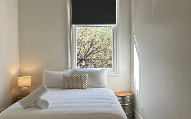 ARK Apartments – Guest Rooms – Echuca