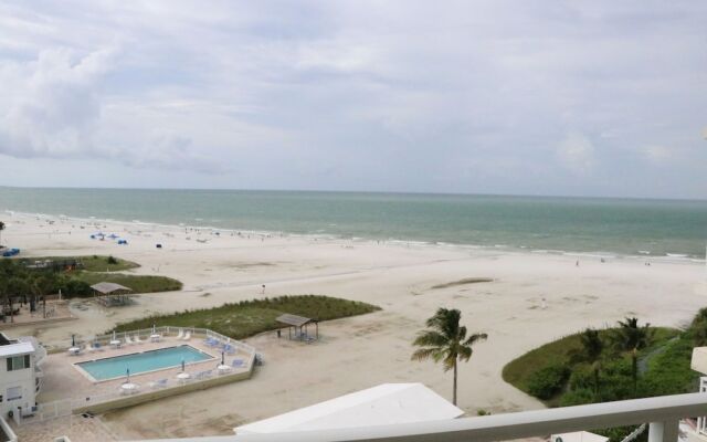 Jamaica Royale - 704 - 2 Br Condo