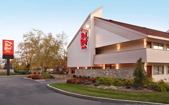 Red Roof Inn Louisville East - Hurstbourne