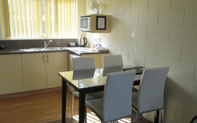 Shortland Court Motel