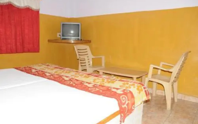 Hotel Sarovar Deluxe A/C Lodge