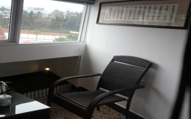 Wuyishan Tea Town Inn