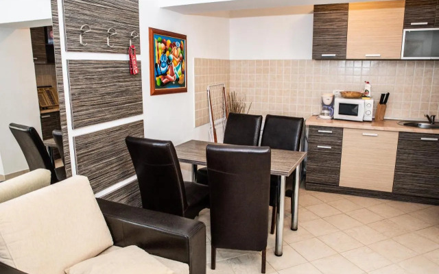 Club Residence Apartments