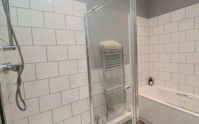 Malcolm Miller House