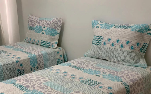 Apto 3/4 bem localizado