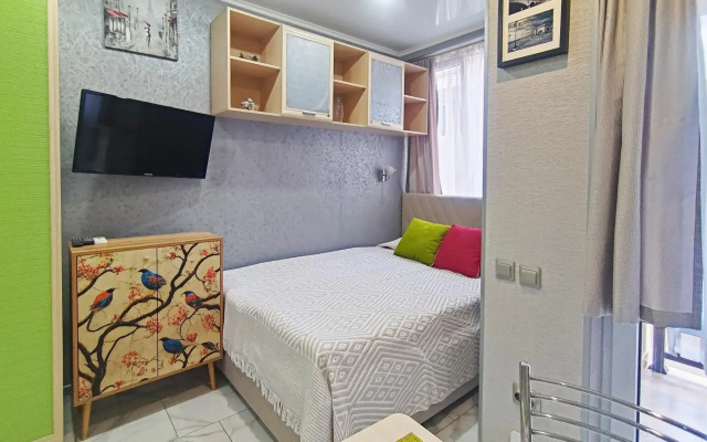 Apartment Live in the Mountains at 31 Estonskaya Street