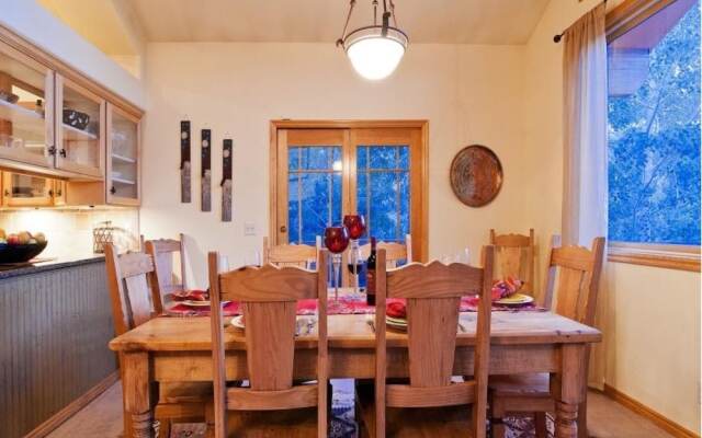 Abode at Gamble Oak in Solamere