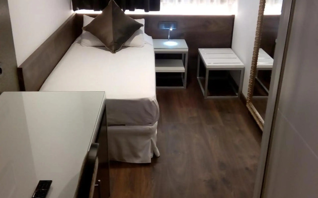 Holiday Inn, the niu - Loco Munich North by IHG