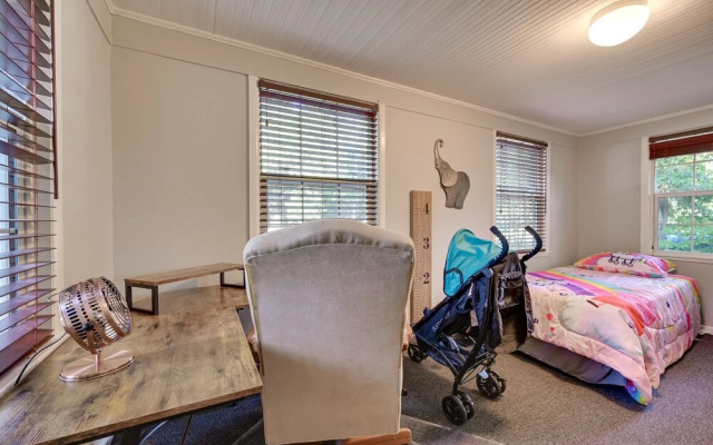 Winter Haven Abode Near Lakes & Attractions