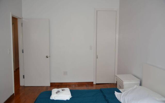 The Topping Three-Bedroom Apartment