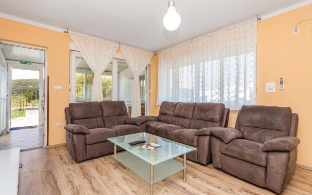 Stunning Apartment in Kampor With Wifi and 2 Bedrooms