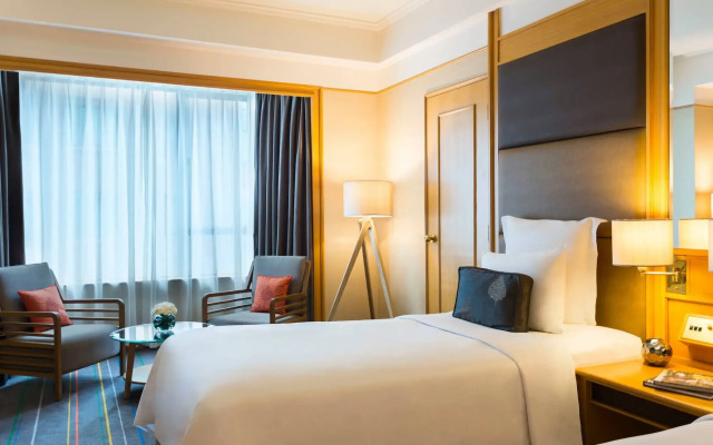 Renaissance Riverside Hotel Saigon