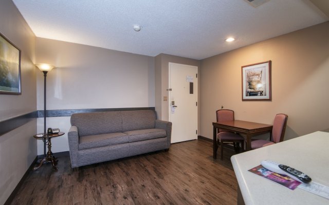 Guest Inn & Suites - Midtown Medical Center