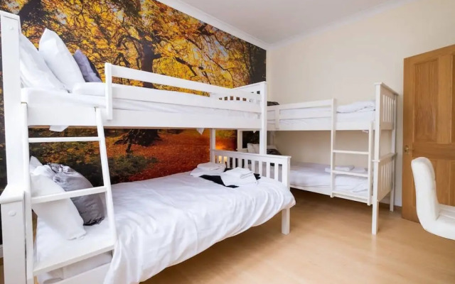 Host Stay The Old Coach House on Margaret Street