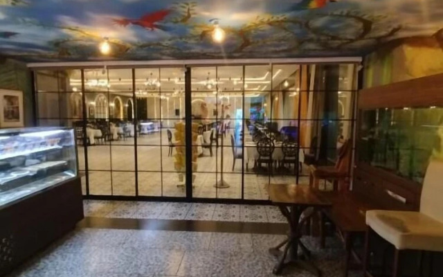 Baku Lake view 3 bedrooms apartment