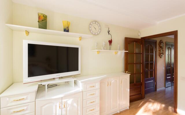 Live comfortably on the Embankment 27 street