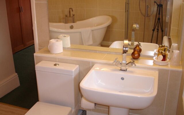 The Downe Arms Hotel